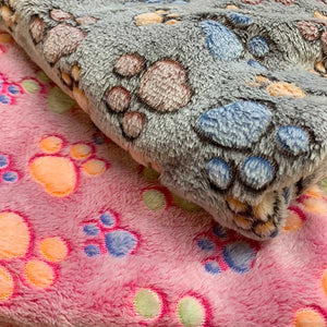 Super soft pet paw print blankets