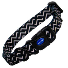 Load image into Gallery viewer, zigzag design recycled dog collar