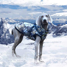 Load image into Gallery viewer, camouflage dog coat in the snow