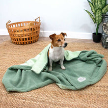Load image into Gallery viewer, Teddy Bear Sherpa Fleece Dog Blanket Bedding
