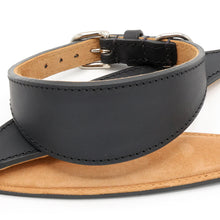 Load image into Gallery viewer, black leather padded whippet collar - stitched
