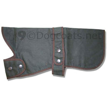 Load image into Gallery viewer, hunter barbour waxed dog coat with collar folded forwards 
