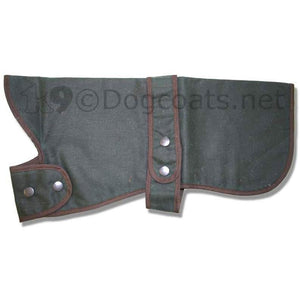 hunter barbour waxed dog coat with collar folded forwards 